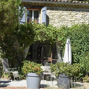 Les Beaux Chenes Hébergement de vacances Pont-de-Barret